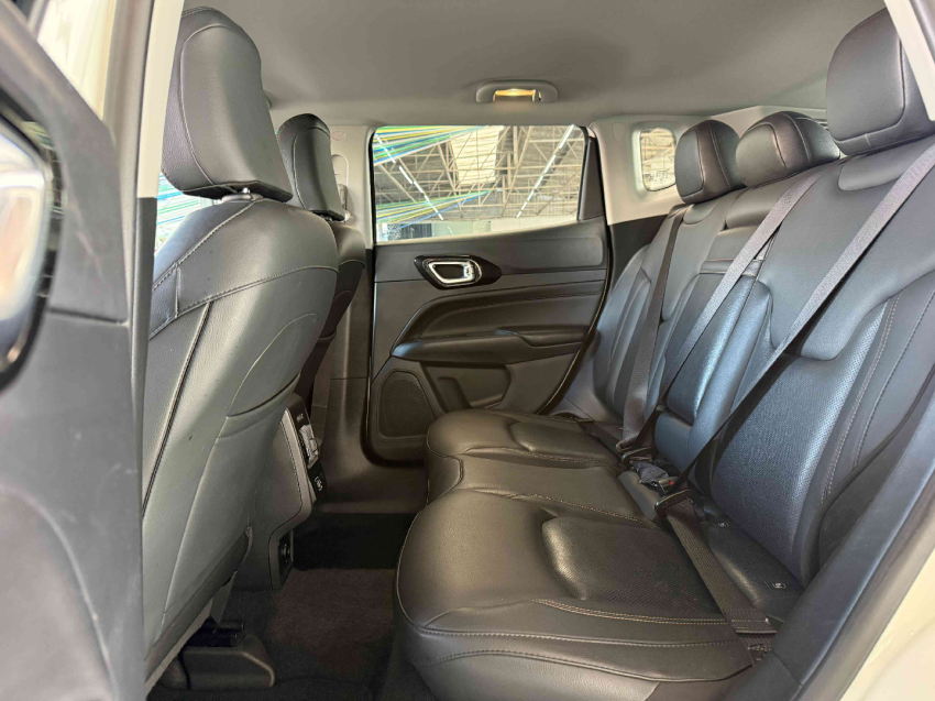 compass limited 4x4 2.0 tb at97