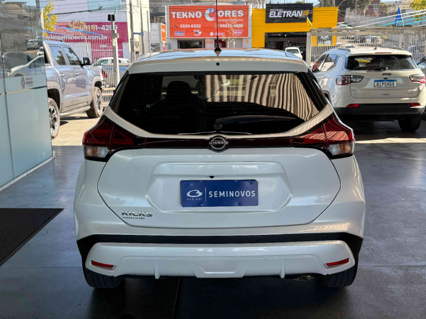 nissan kicks active 1.6 16v cvt flex automatico4