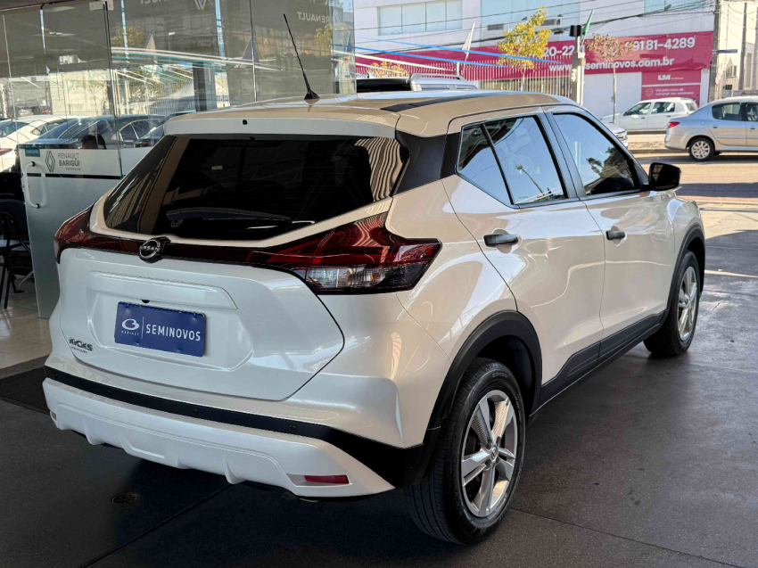 nissan kicks active 1.6 16v cvt flex automatico5