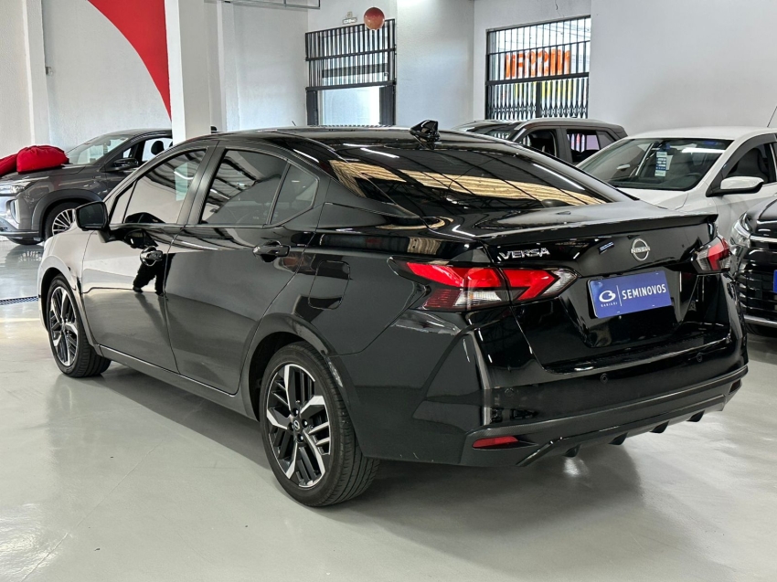 nissan versa 1.6 16v flex exclusive xtronic 4p automatico 20253