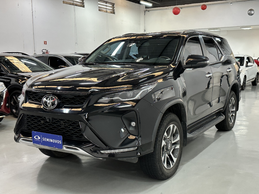 toyota hilux sw4 2.8 d-4d turbo diesel srx platinum 7l 4x4 automatico 4p 20252