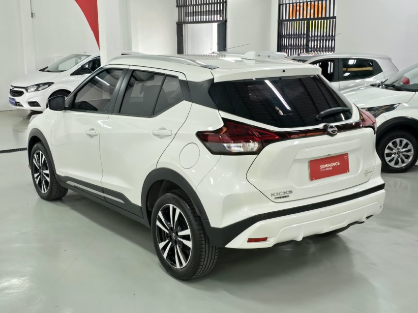 nissan kicks play 1.6 16v flexstart advance plus xtronic flex 4p automatico 20253