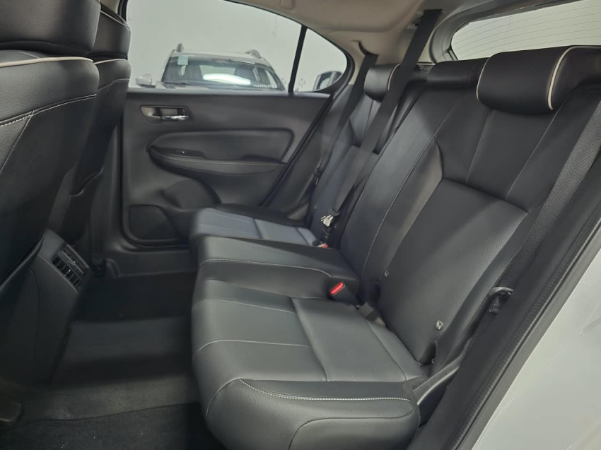CITY HATCH EXL 1.5 16V CVT | REVISÕES EM CONCESSIONÁRIA7