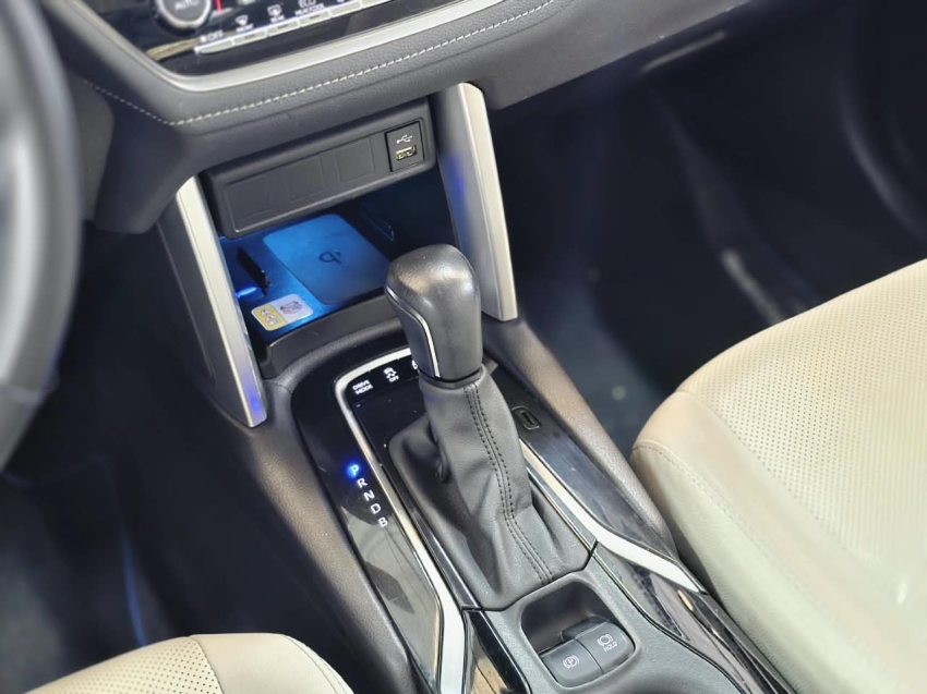 COROLLA CROSS XRX HYBRID | GARANTIA DE FÁBRICA10