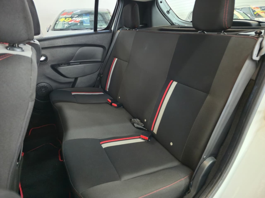 SANDERO R.S 2.0 16V HIFLEX | REVISÕES EM CONCESSIONÁRIA7