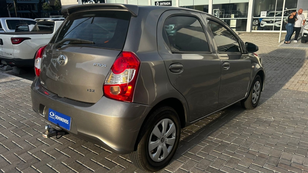 toyota etios 1.3 x 16v flex 4p manual 20189