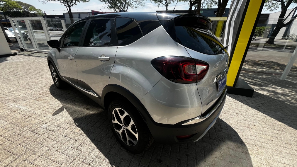renault captur 1.6 16v sce flex intense x-tronic 4p automatico 2019