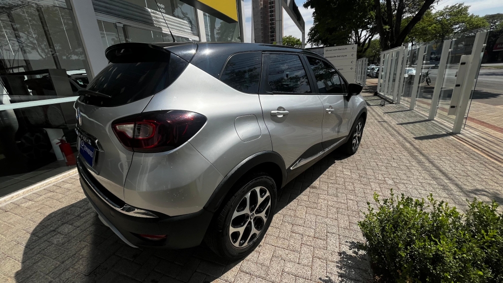 renault captur 1.6 16v sce flex intense x-tronic 4p automatico 2019