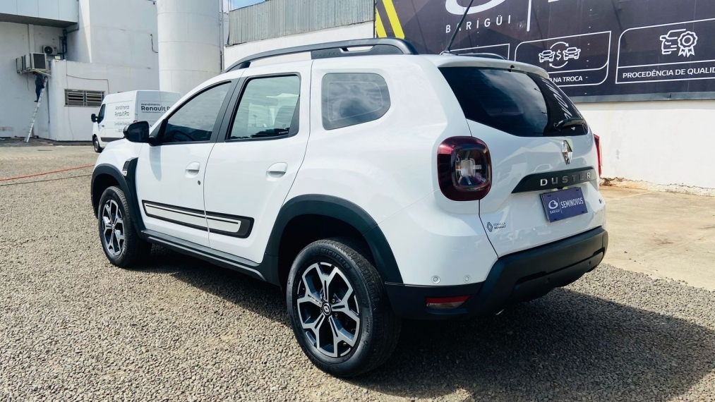 renault duster 1.3 tce flex iconic x-tronic 2023