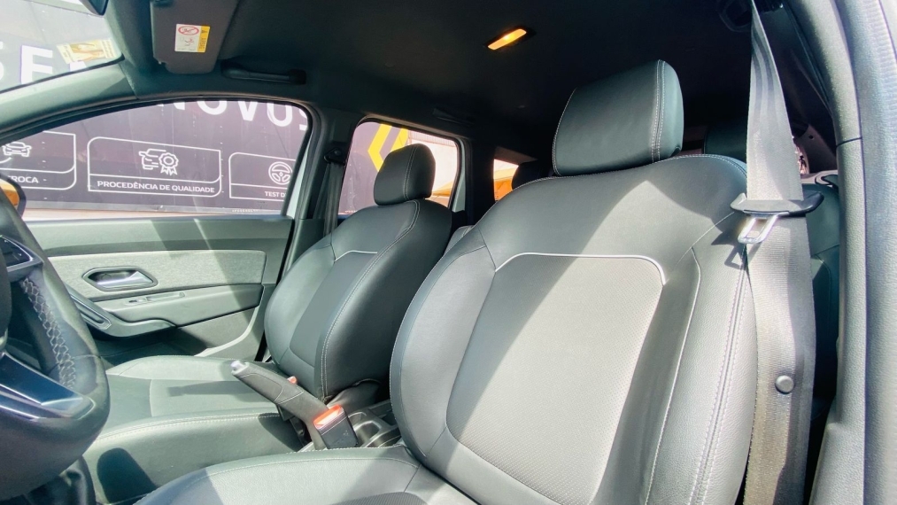 renault duster 1.3 tce flex iconic x-tronic 2023