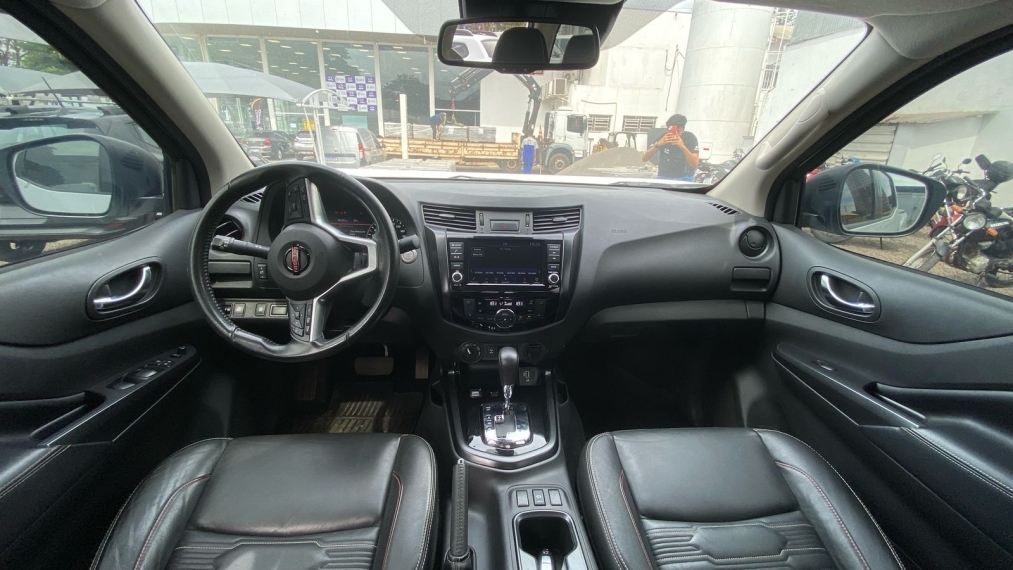 nissan frontier 2.3 16v turbo diesel pro4x cd 4x4 automatico 2023