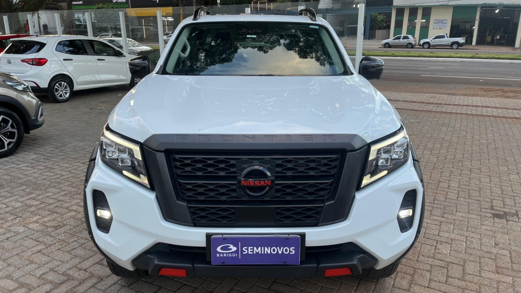nissan frontier 2.3 16v turbo diesel pro4x cd 4x4 automatico 4p 2023