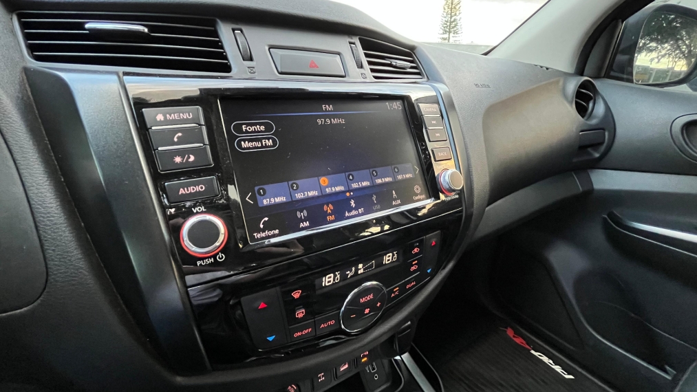 nissan frontier 2.3 16v turbo diesel pro4x cd 4x4 automatico 4p 2023