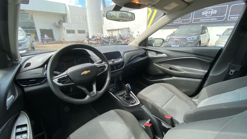 chevrolet onix 1.0 flex manual 2024
