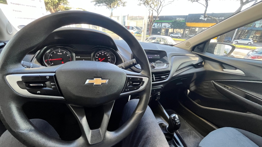 chevrolet onix 1.0 flex manual 4p 2024