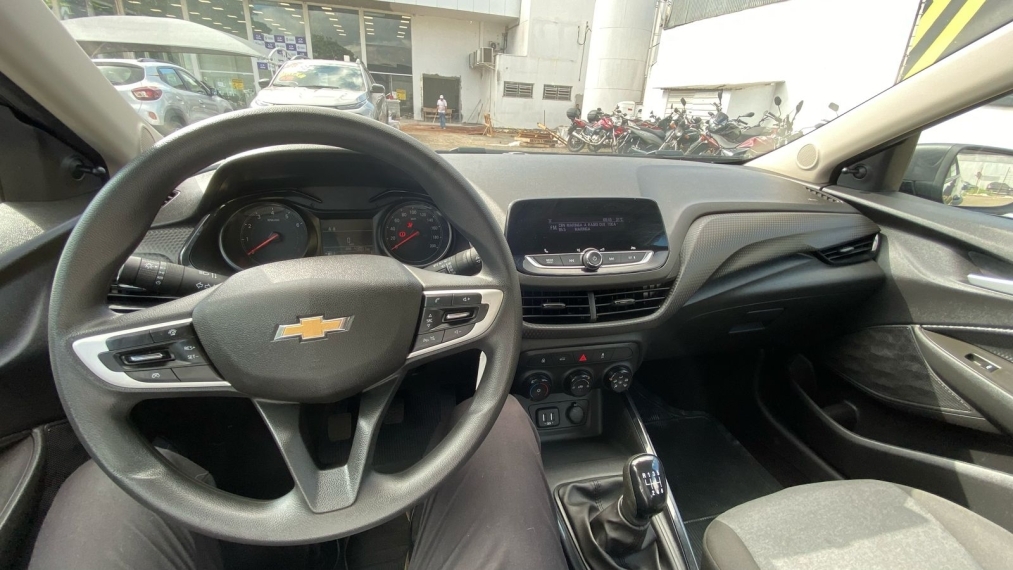 chevrolet onix 1.0 flex manual 2024