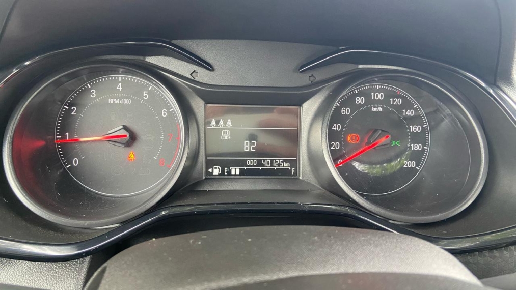 chevrolet onix 1.0 flex manual 2024