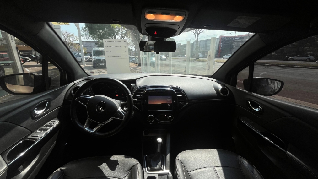renault captur 1.3 tce flex iconic x-tronic 4p automatico 2022
