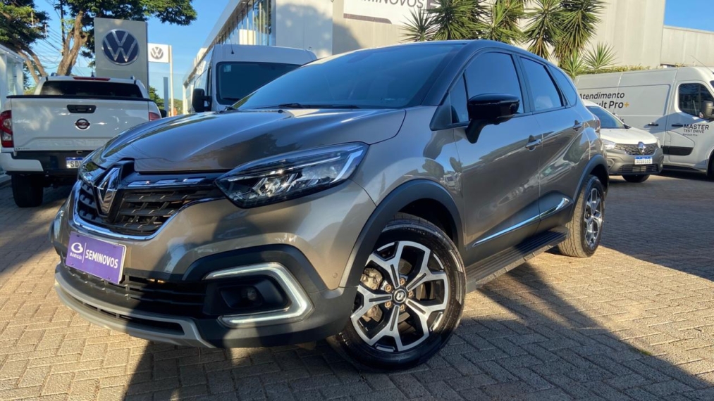renault captur 1.3 tce flex iconic x-tronic 4p automatico 2022