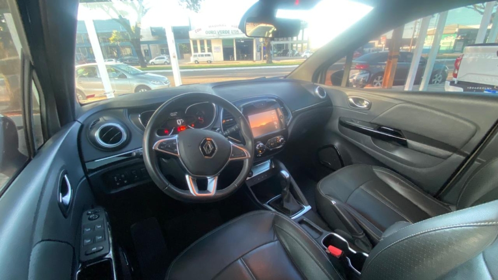 renault captur 1.3 tce flex iconic x-tronic 4p automatico 2022