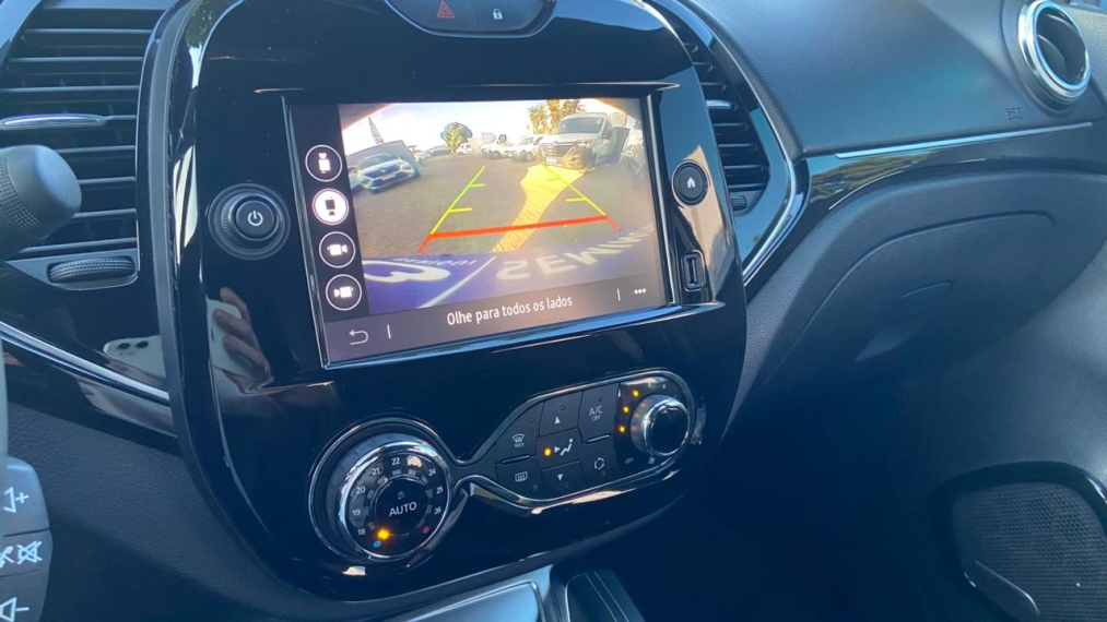 renault captur 1.3 tce flex iconic x-tronic 4p automatico 2022