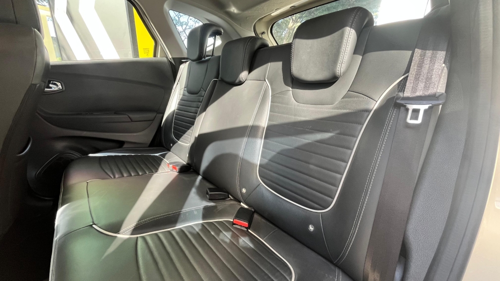 renault captur 1.6 16v sce flex intense x-tronic 2.0 4p automatico 2018