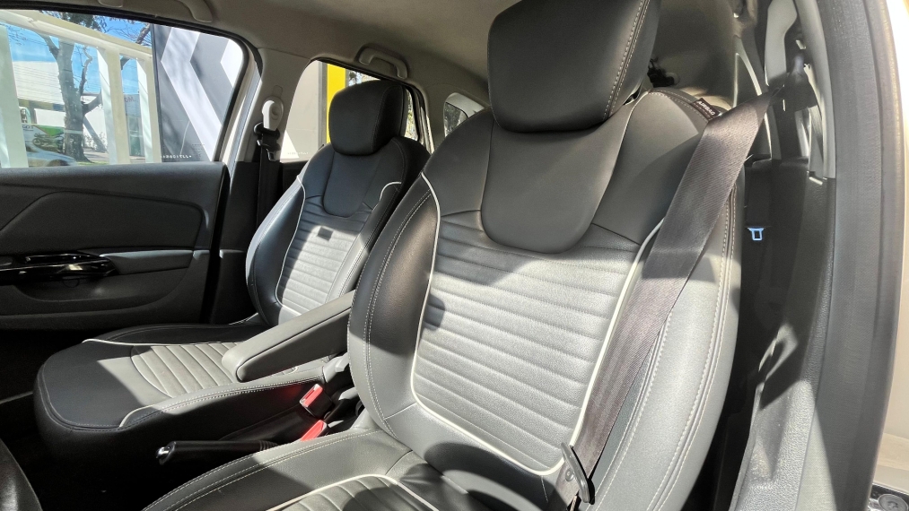 renault captur 1.6 16v sce flex intense x-tronic 2.0 4p automatico 2018