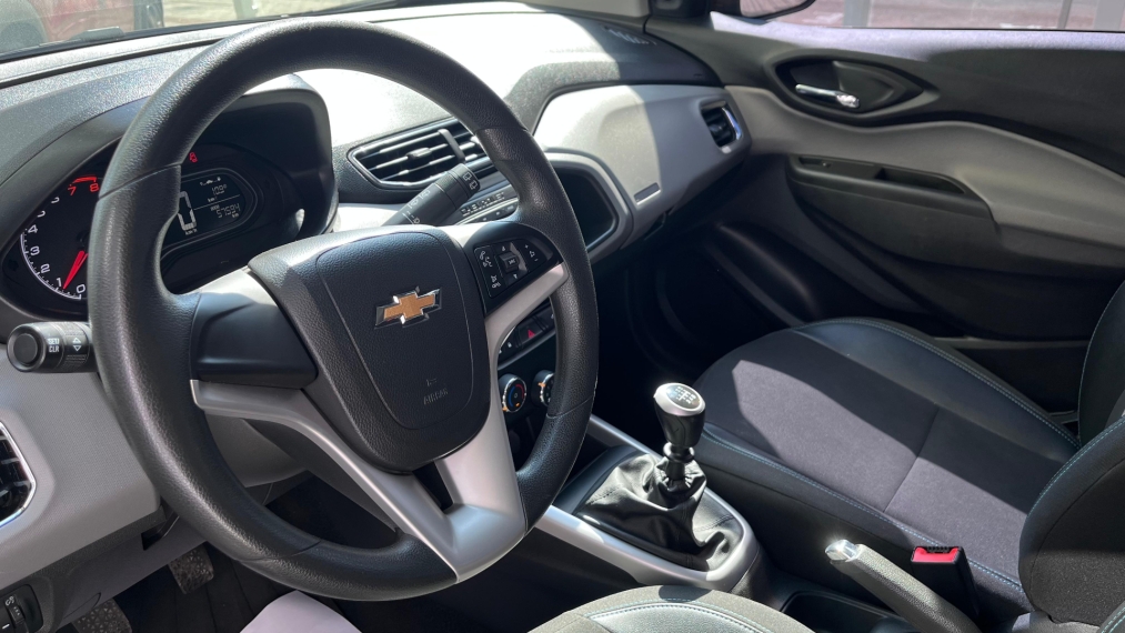 chevrolet onix 1.0 mpfi lt 8v flex 4p manual 2019