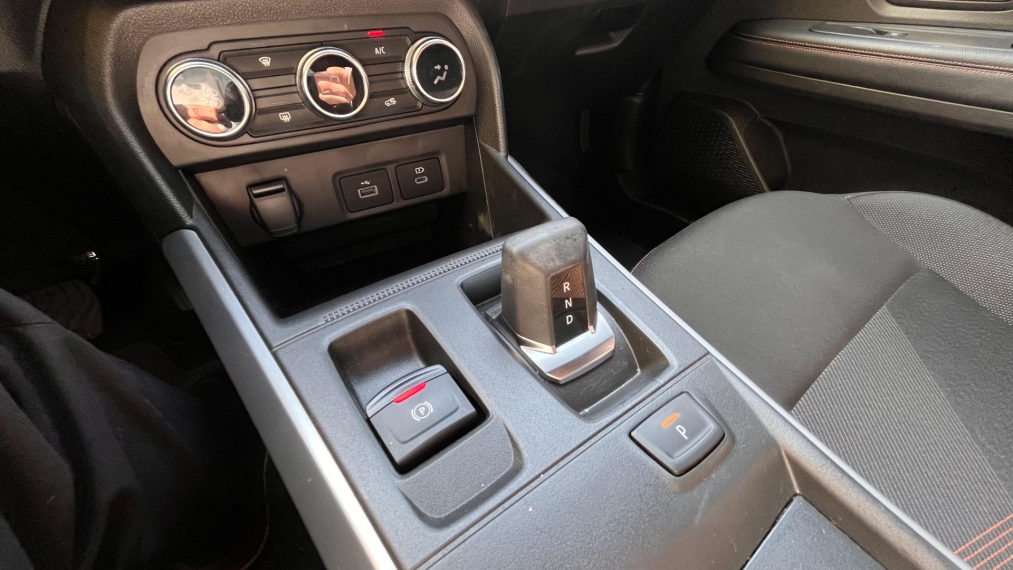 renault kardian 1.0 tce flex techno edc 4p semiautomatico 2025