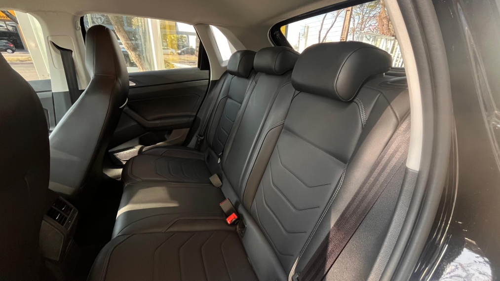 volkswagen polo 1.0 170 tsi highline automatico flex 4p 2025