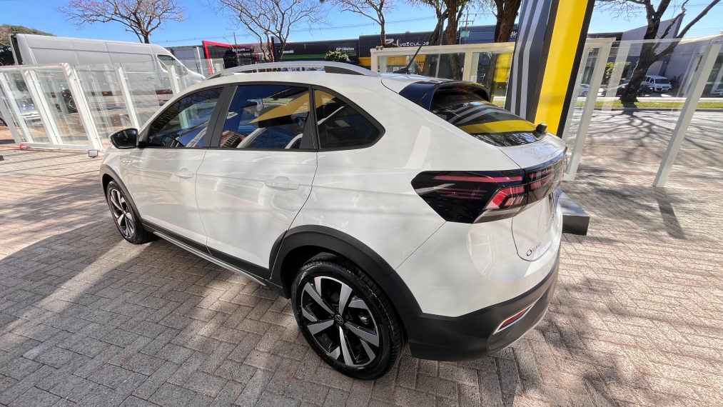 volkswagen nivus 1.0 200 tsi total flex highline automatico 4p 2021