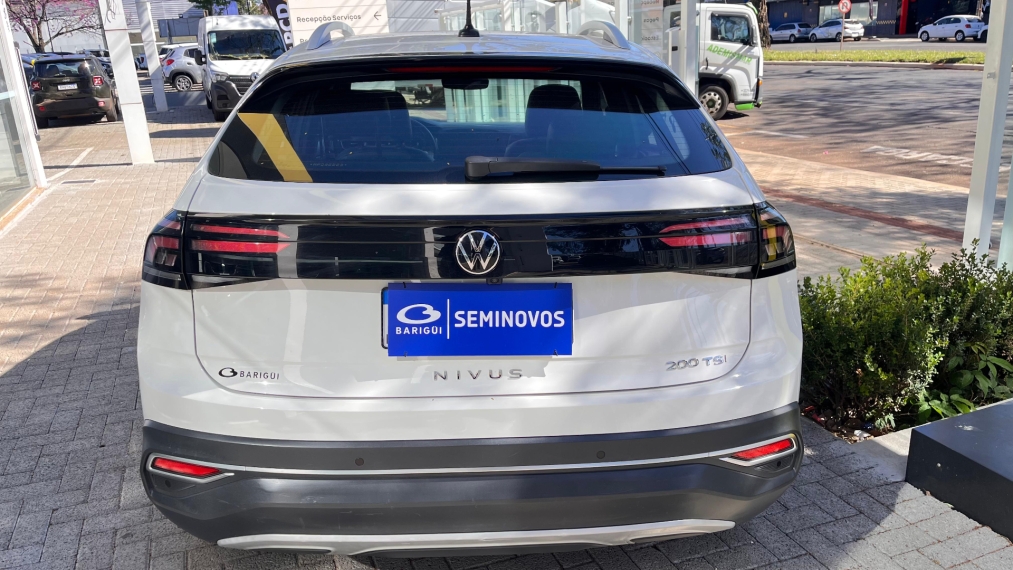 volkswagen nivus 1.0 200 tsi total flex highline automatico 4p 2021