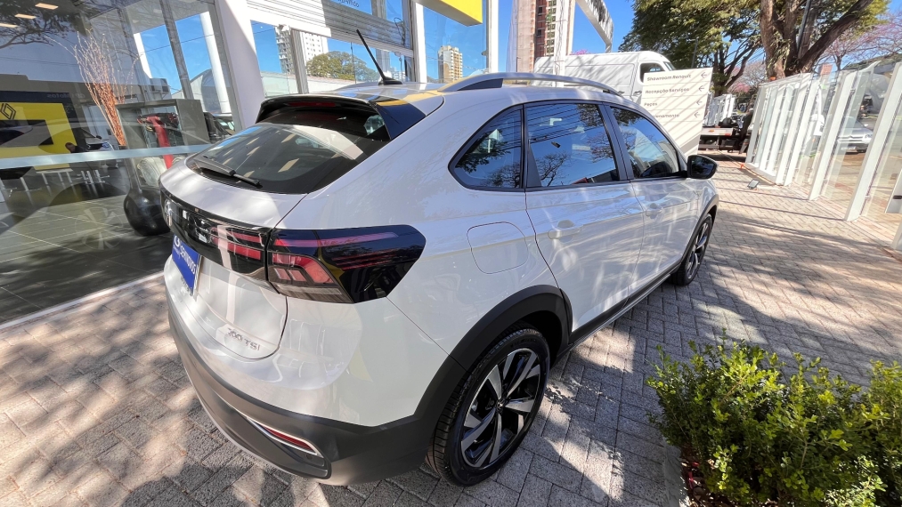 volkswagen nivus 1.0 200 tsi total flex highline automatico 4p 2021