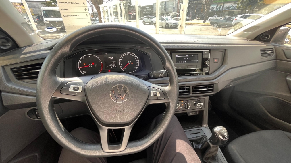 volkswagen polo 1.0 mpi track manual flex 4p 2024
