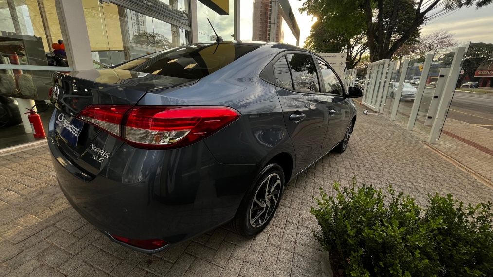 toyota yaris 1.5 16v flex sedan xls connect multidrive 4p automatico 2023