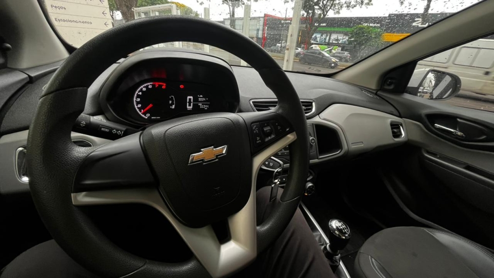 chevrolet onix 1.0 mpfi lt 8v flex 4p manual 2019