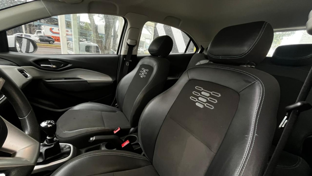 chevrolet onix 1.0 mpfi lt 8v flex 4p manual 2019