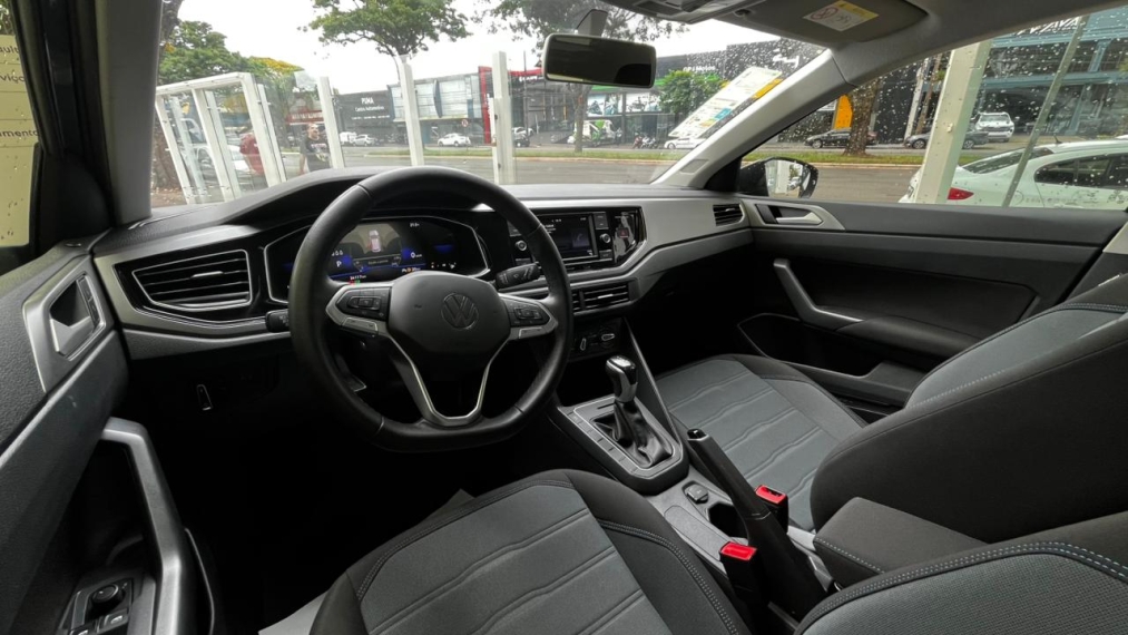 volkswagen nivus 1.0 200 tsi total flex comfortline automatico 4p 2024
