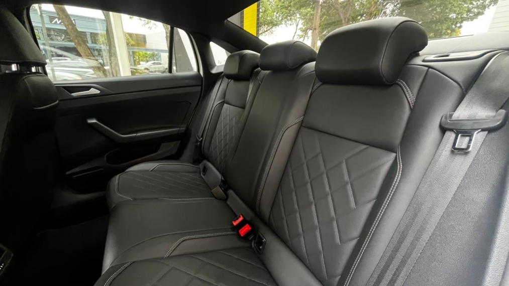 volkswagen virtus 1.4 250 tsi exclusive automatico flex 4p 2025