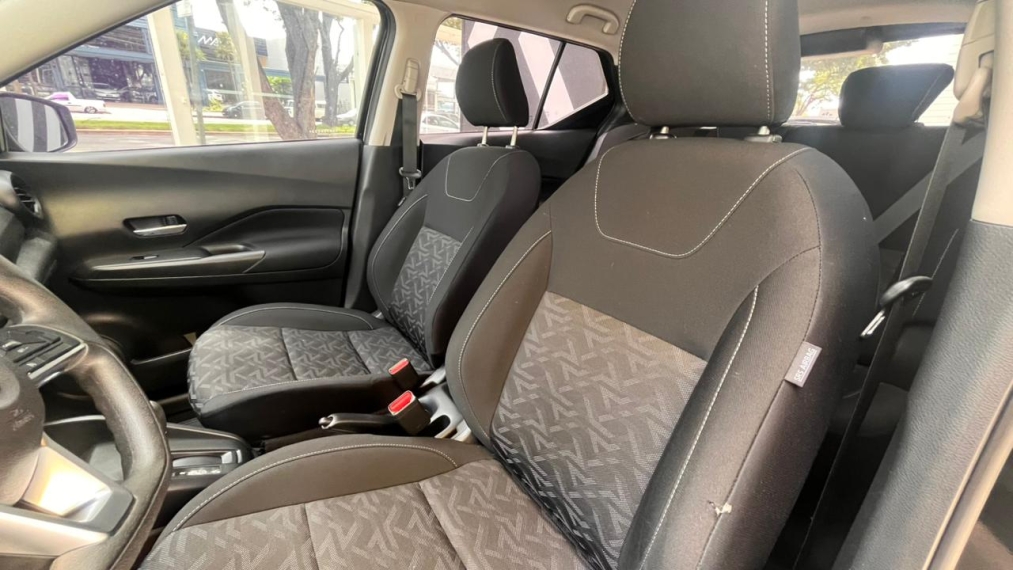 nissan kicks 1.6 16v flexstart sense xtronic flex 4p automatico 2024