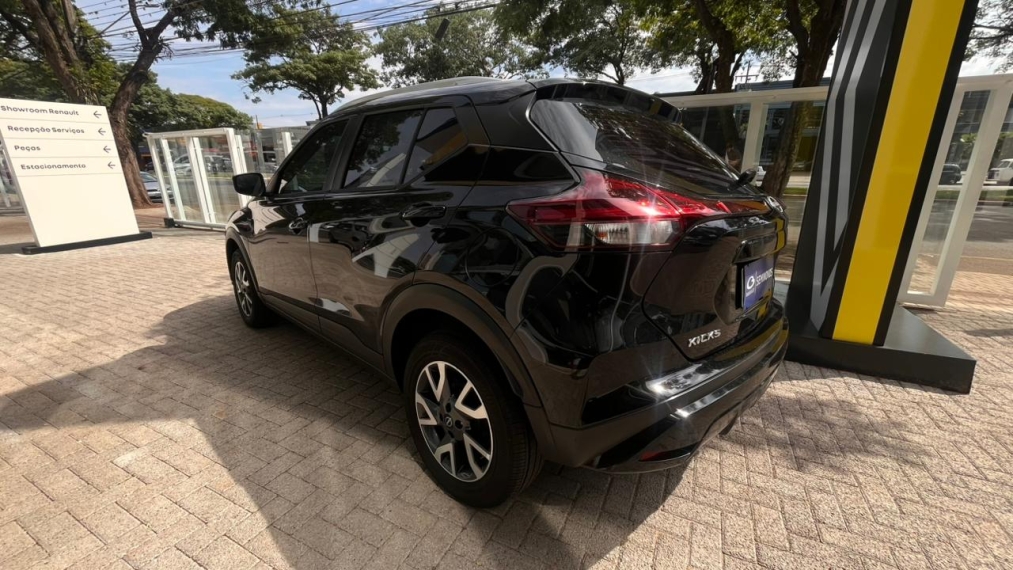 nissan kicks 1.6 16v flexstart sense xtronic flex 4p automatico 2024