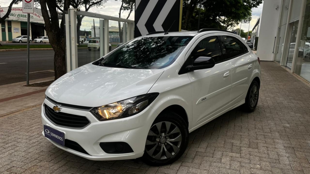 chevrolet onix 1.4 mpfi advantage 8v flex 4p automatico 2019