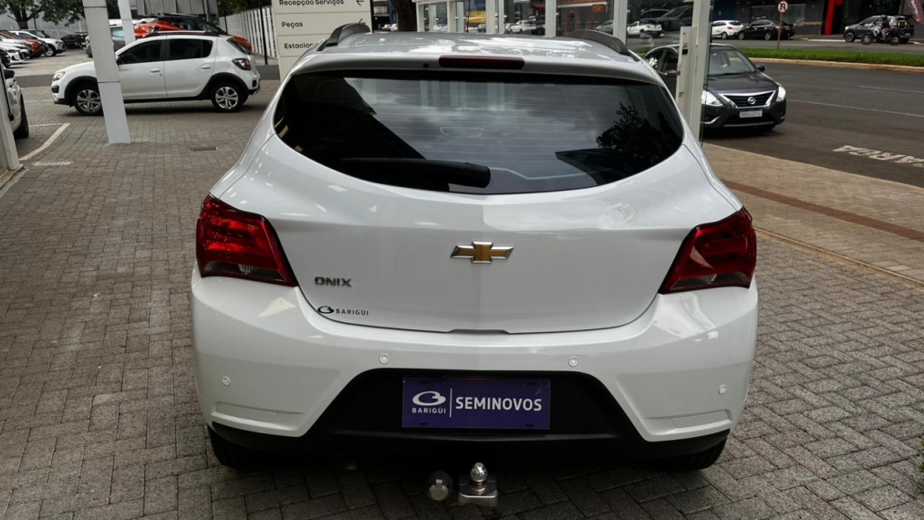 chevrolet onix 1.4 mpfi advantage 8v flex 4p automatico 201915