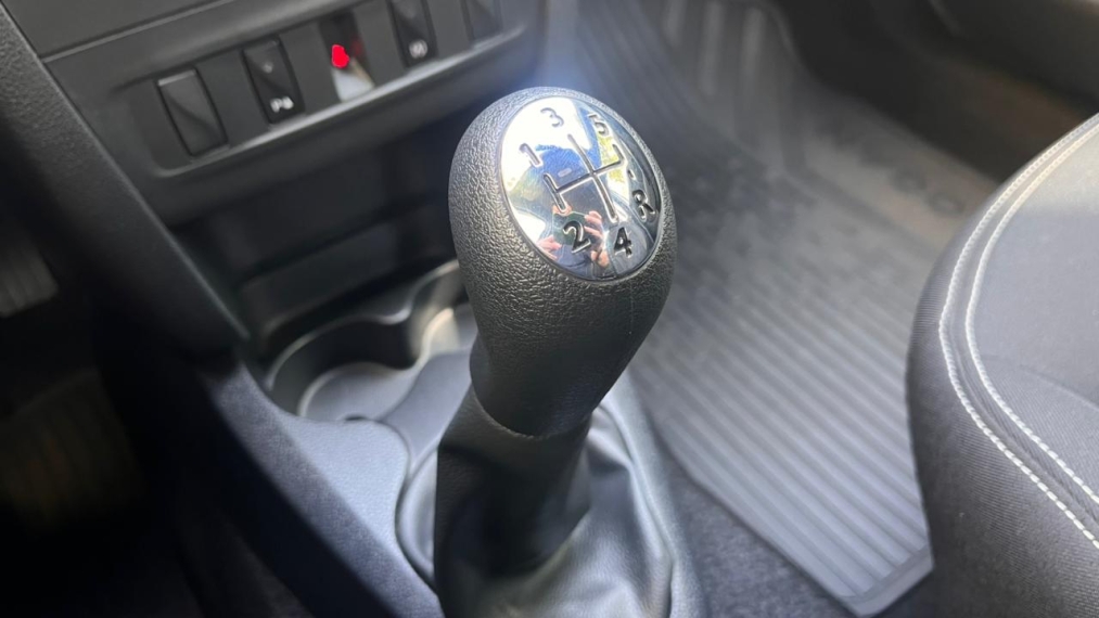 renault logan 1.0 12v sce flex zen manual 4p 20259