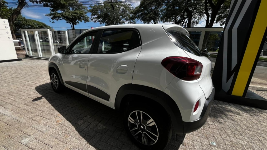 renault kwid 1.0 12v sce flex intense manual 4p 202415