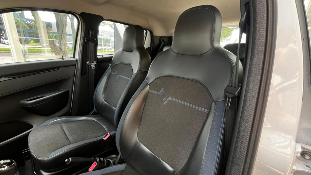 renault kwid 1.0 12v sce flex intense manual 4p 202411