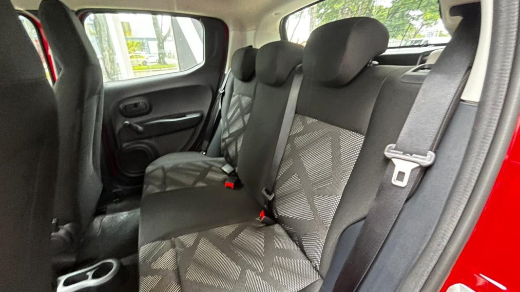 fiat mobi 1.0 firefly flex like. manual 4p 202511