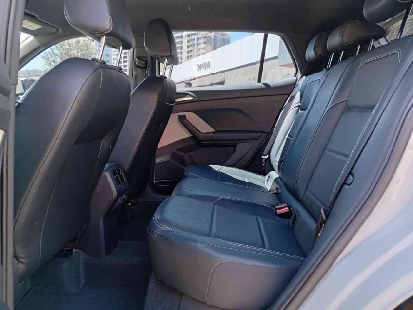 t-cross highline 250 1.4 tsi at6 2022/2310