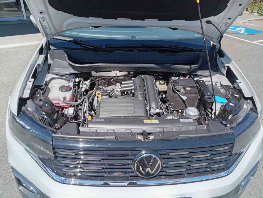 t-cross highline 250 1.4 tsi at6 2022/235