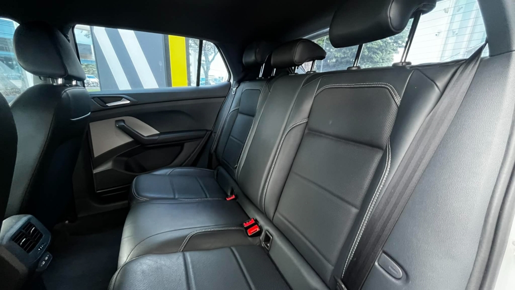 volkswagen t-cross 1.4 250 tsi total flex highline automatico 4p 202313